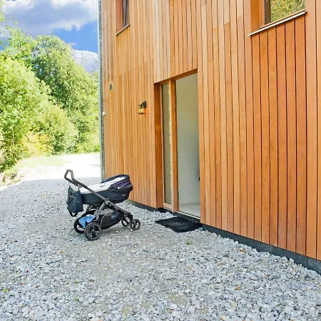 펜션 Spacious Holiday In Hamoir, Between Durbuy And Hamoir