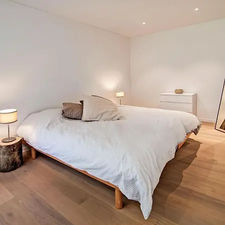 펜션 Spacious Holiday In Hamoir, Between Durbuy And Hamoir
