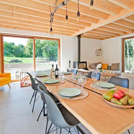 Spacious Holiday In Hamoir, Between Durbuy And * Hamoir