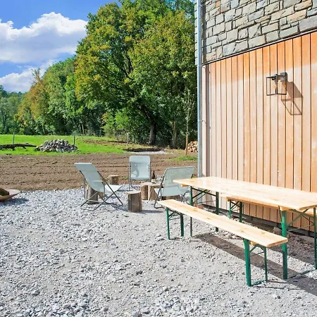 펜션 Spacious Holiday In Hamoir, Between Durbuy And *